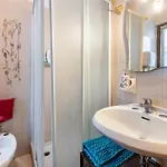 Desenzano Bilocale Con Posto Auto 2 דירה דסנזאנו דל גארדה